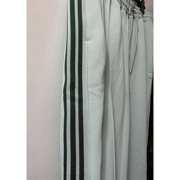 Ivy Park x Adidas Beyonce Green Striped Suit Pants‎ - Picture 3 of 4